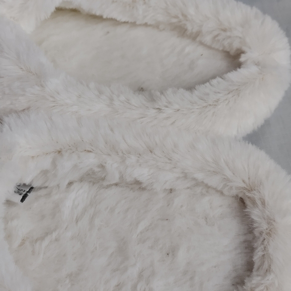 Memory Foam Women's Fluffy Slippers White Size S (7/8) Wintery Knitted White - Picture 5 of 10